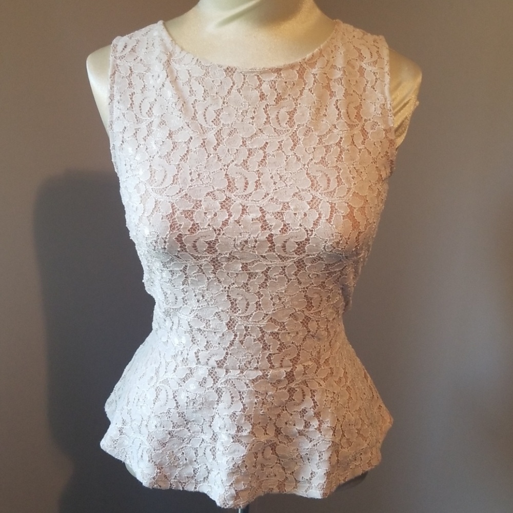 Lace peplum